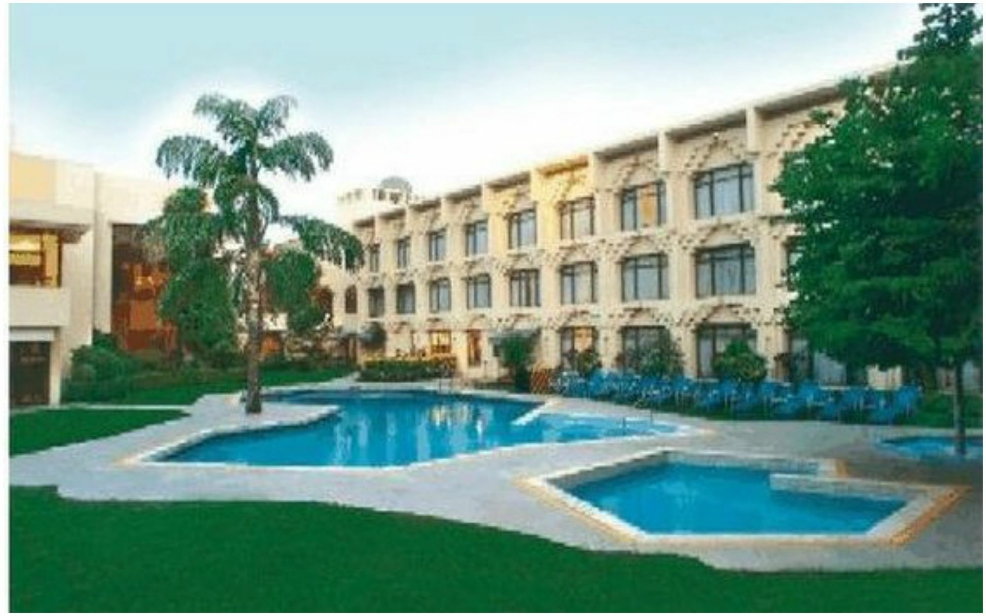 Welcomhotel By Itc Hotels, Alkapuri, Vadodara Exterior photo